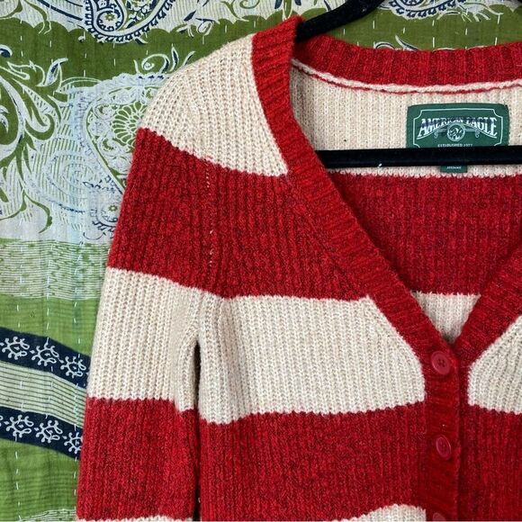 American Eagle Red/ Tan Rugby Stripe Slim Cardigan Size Extra Small - Picture 4 of 15